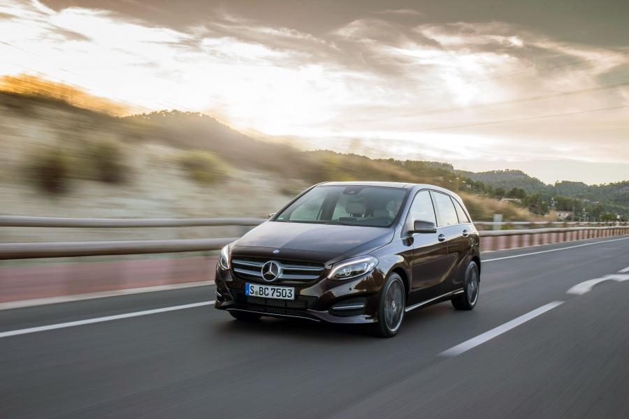  Mercedes-Benz B200 CDI 4Matic Urban Line 2014 года  (фото 1 из 8)